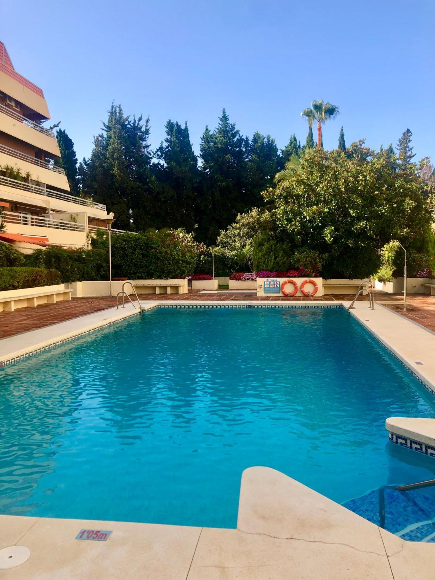 Apartamento Al Parque Marbella, Cerca De Mar Y Centro De *
